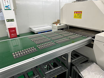 Shenzhen Juyi Science And Trade Co., Ltd. 製造者の生産ライン